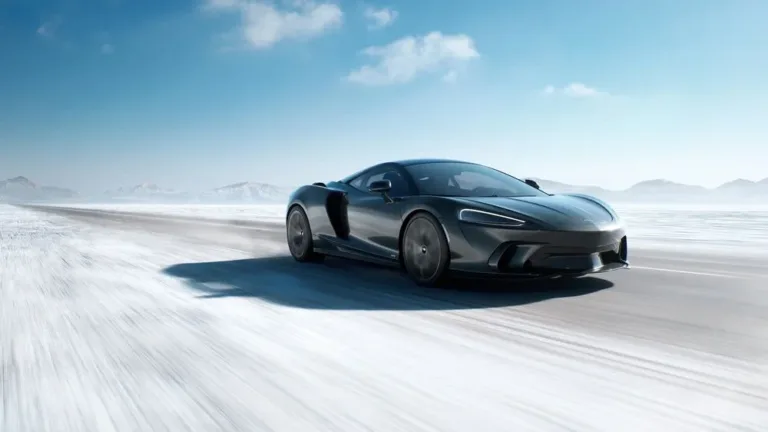 combinand puterea cu utilitatea noul mclaren gts supercar ul care ofera 635 cp si se pozitioneaza ca cel mai practic model de pe piata mfrh original