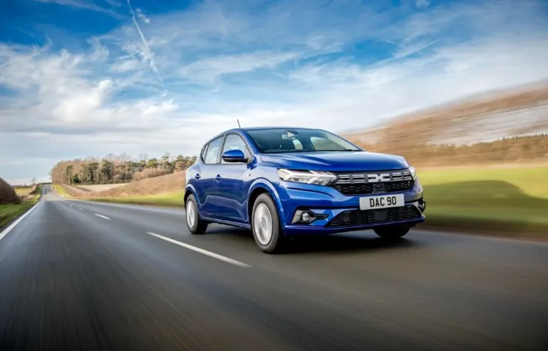 dacia sandero domina vanzarile in europa pentru noiembrie mfrh original