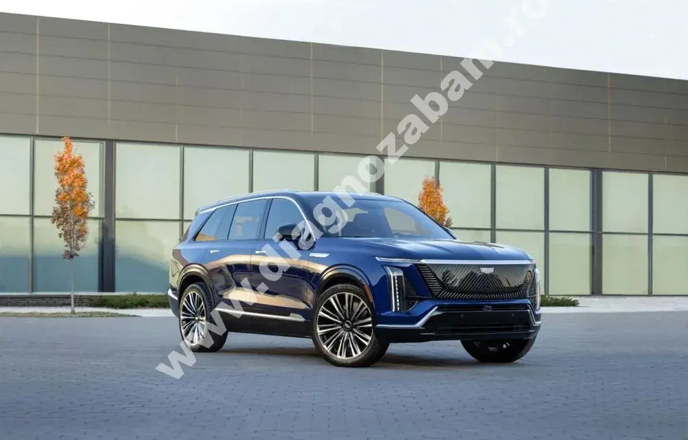 evolutie eleganta noul cadillac vistiq fratele mai mic al lui escalade electric face senzatie in lumea auto mfrh original