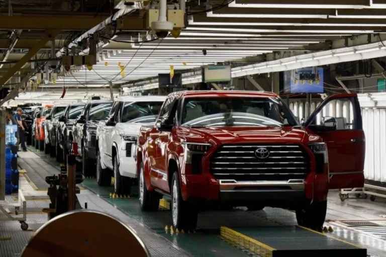 triumf pentru toyota se incheie 2023 cu cifre istorice de productie si vanzari 2 mfrh original