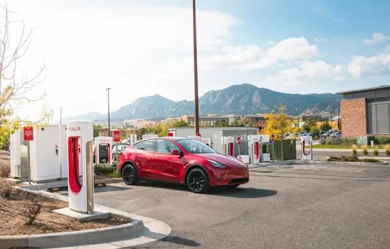 volkswagen audi porsche si scout vor beneficia de incarcare la statiile tesla incepand cu 2025 mfrh original