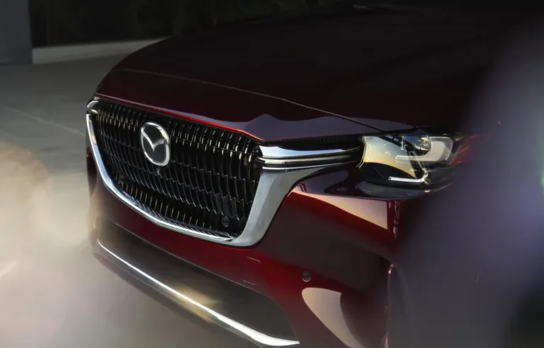 dezvaluiri de la mazda suv ul cx 70 va fi prezentat publicului pe 30 ianuarie mfrh original