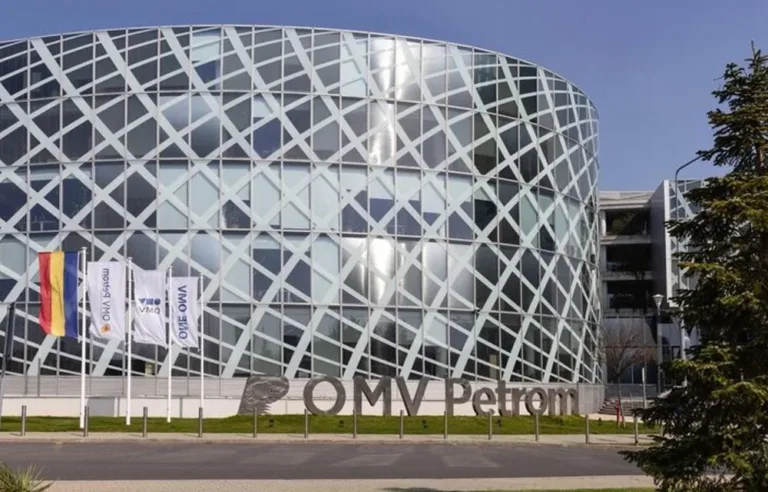 omv petrom isi extinde prezenta in segmentul auto electric acord pentru achizitionarea celei mai mari retele de statii din romania renovatio mfrh original