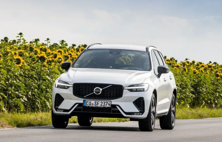 volvo isi eclipeaza recordurile xc60 domina si stabileste vanzari record in 2023 mfrh original