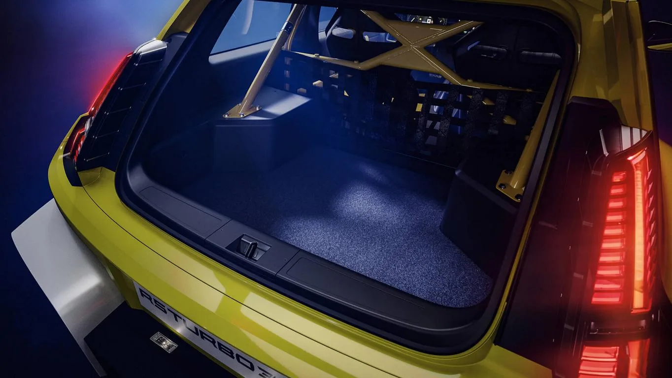 2025 Renault 5 Turbo 3E 11