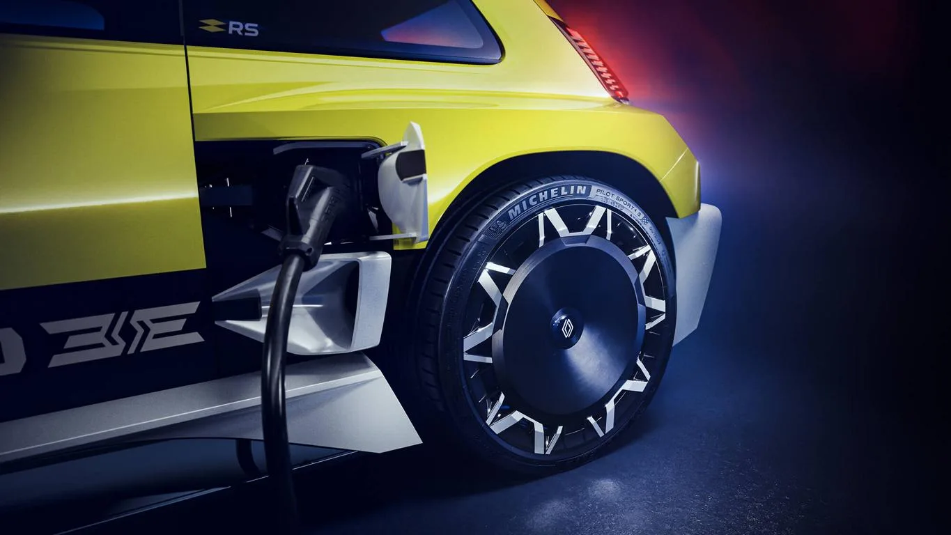 2025 Renault 5 Turbo 3E 7