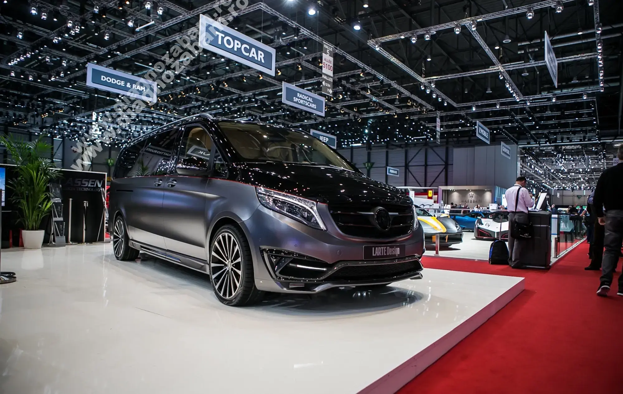 larte black crystal v class viitorul calatoriilor de afaceri in lux absolut 2