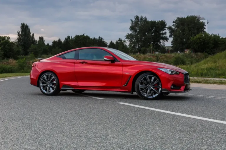 personalizeaza ti infiniti q60 cu un body kit din fibra de carbon de la larte design 10