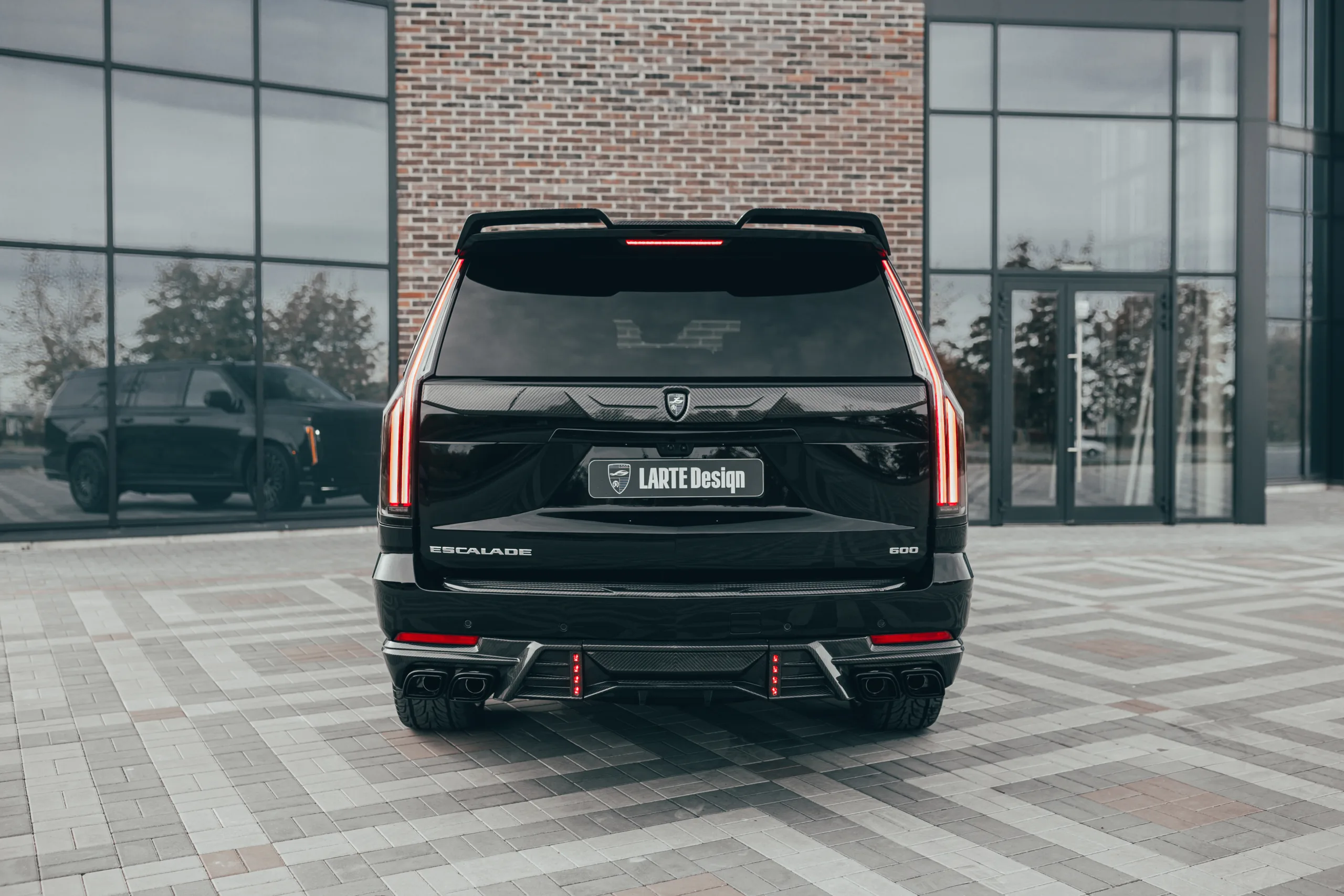 Cadillac Escalade 2026 by LARTE 4324