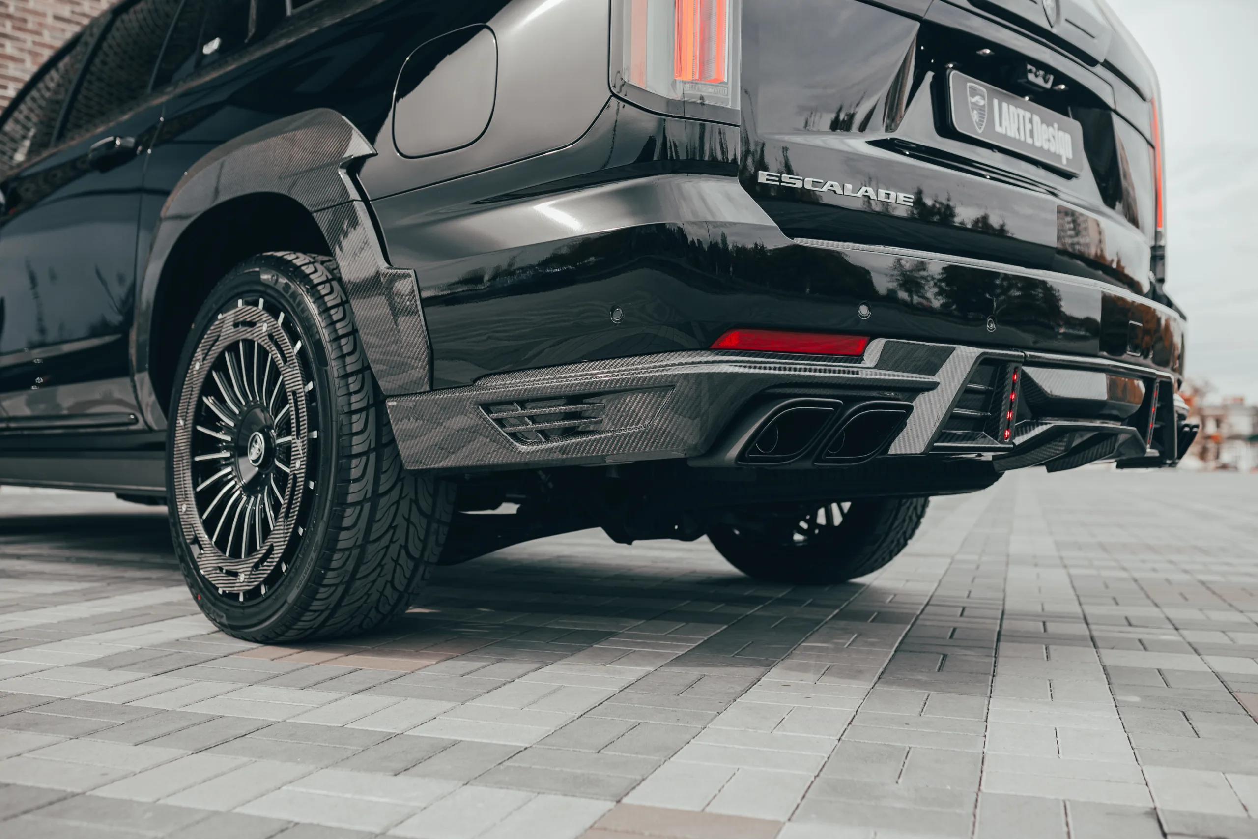Cadillac Escalade 2026 by LARTE 4353