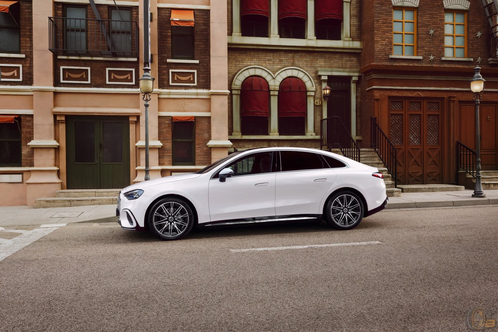Mercedes C Klasse EQ
