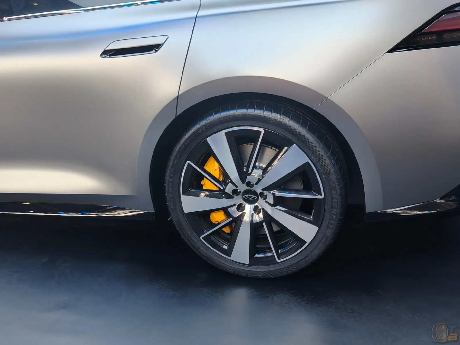 Chery Arrizo X Concept Limousine
