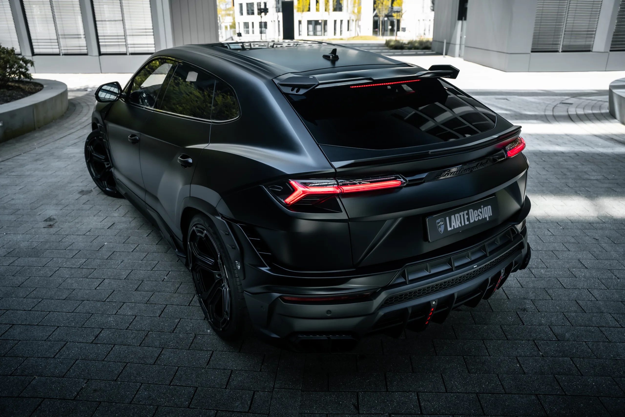 LARTE URUS