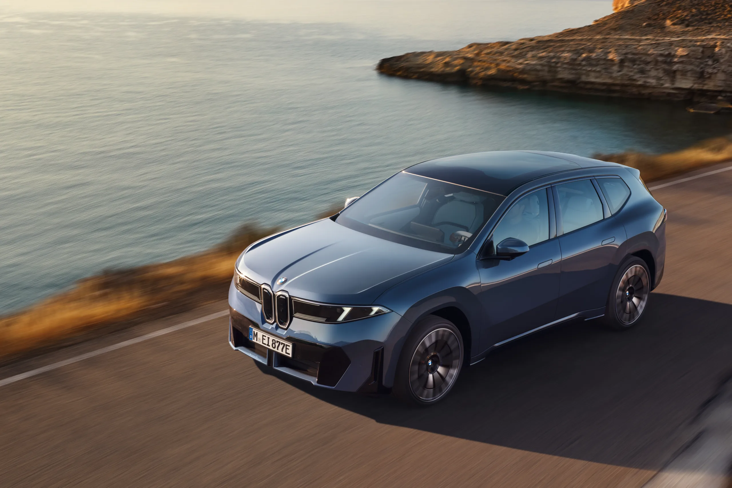 P highRes the new bmw ix x