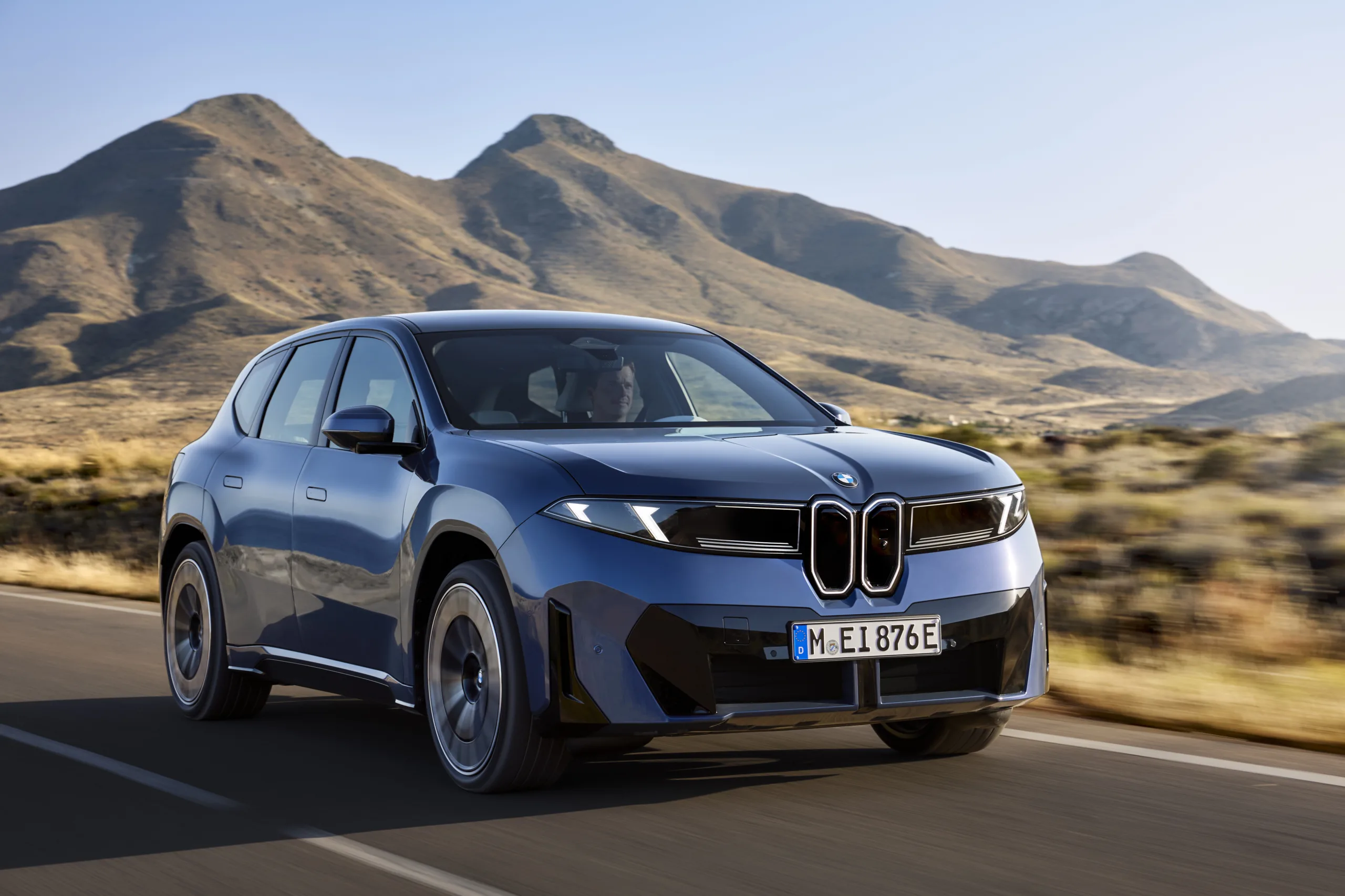 P highRes the new bmw ix x