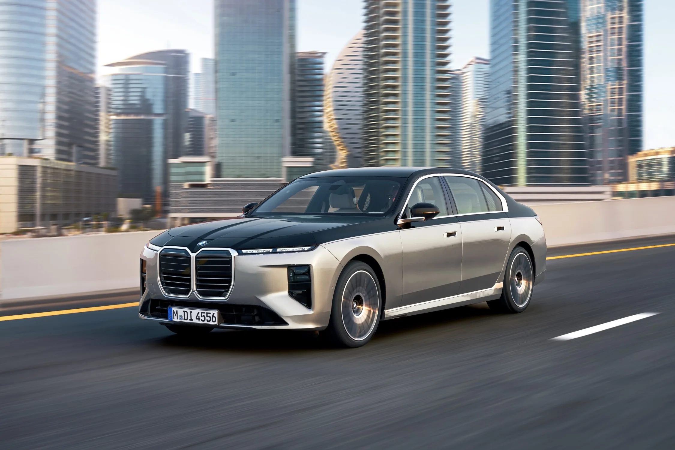 P lowRes bmw xdrive