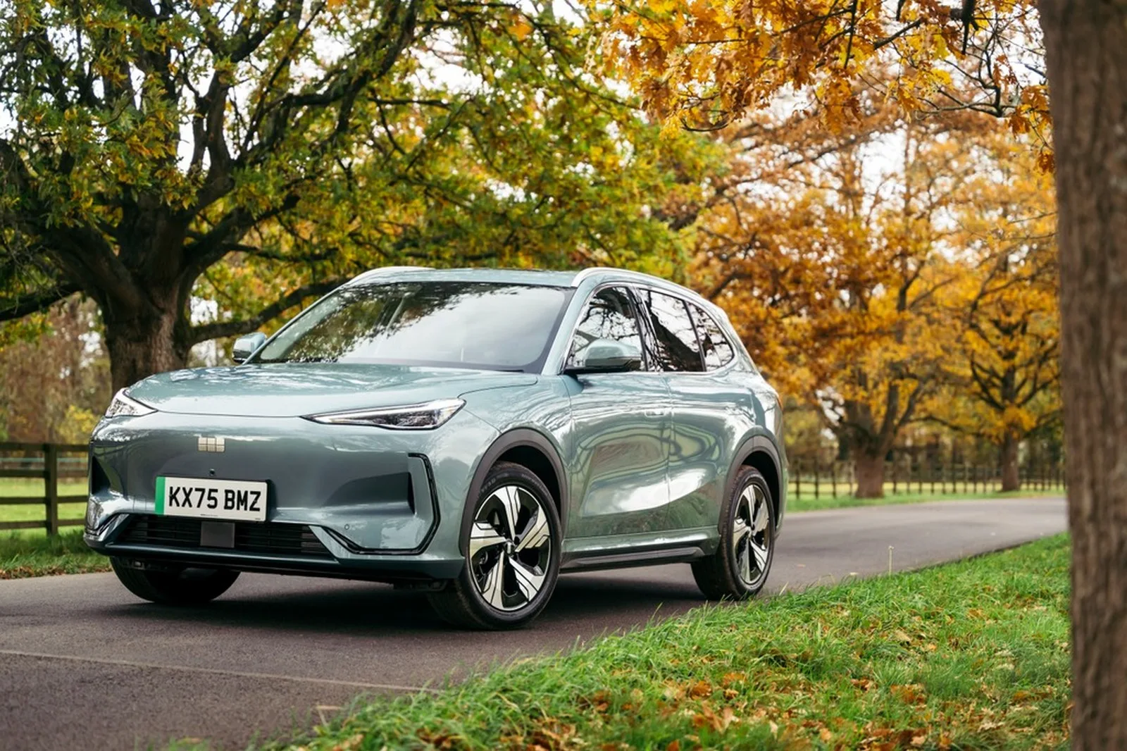 Geely EX E SUV