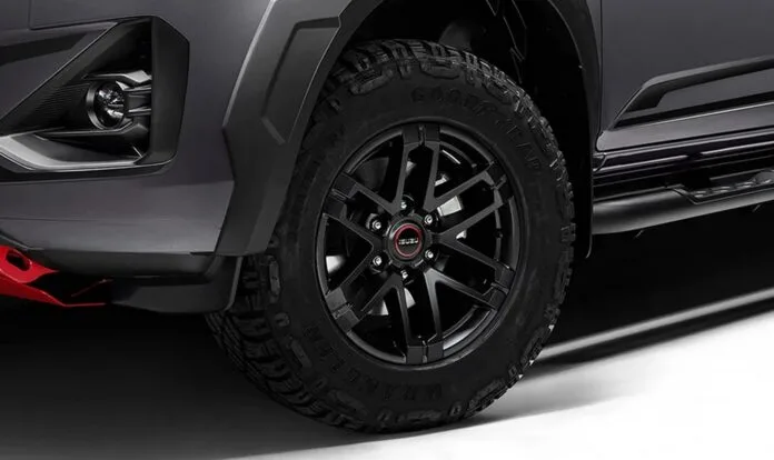 Isuzu D MAX BLADE Pickup x