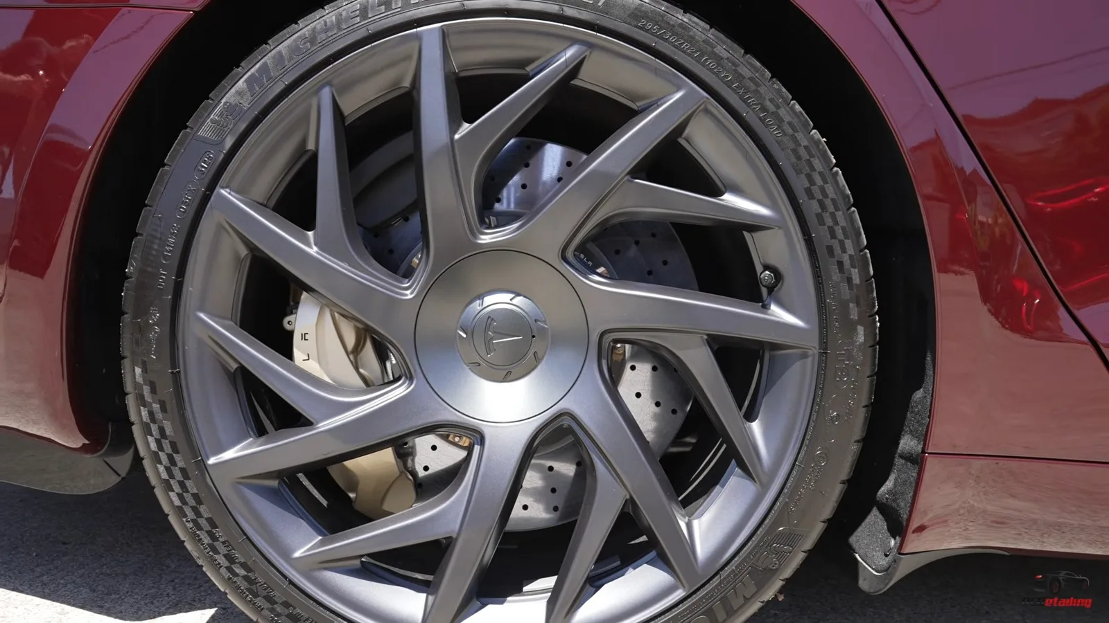 Tesla Model S Signature Series