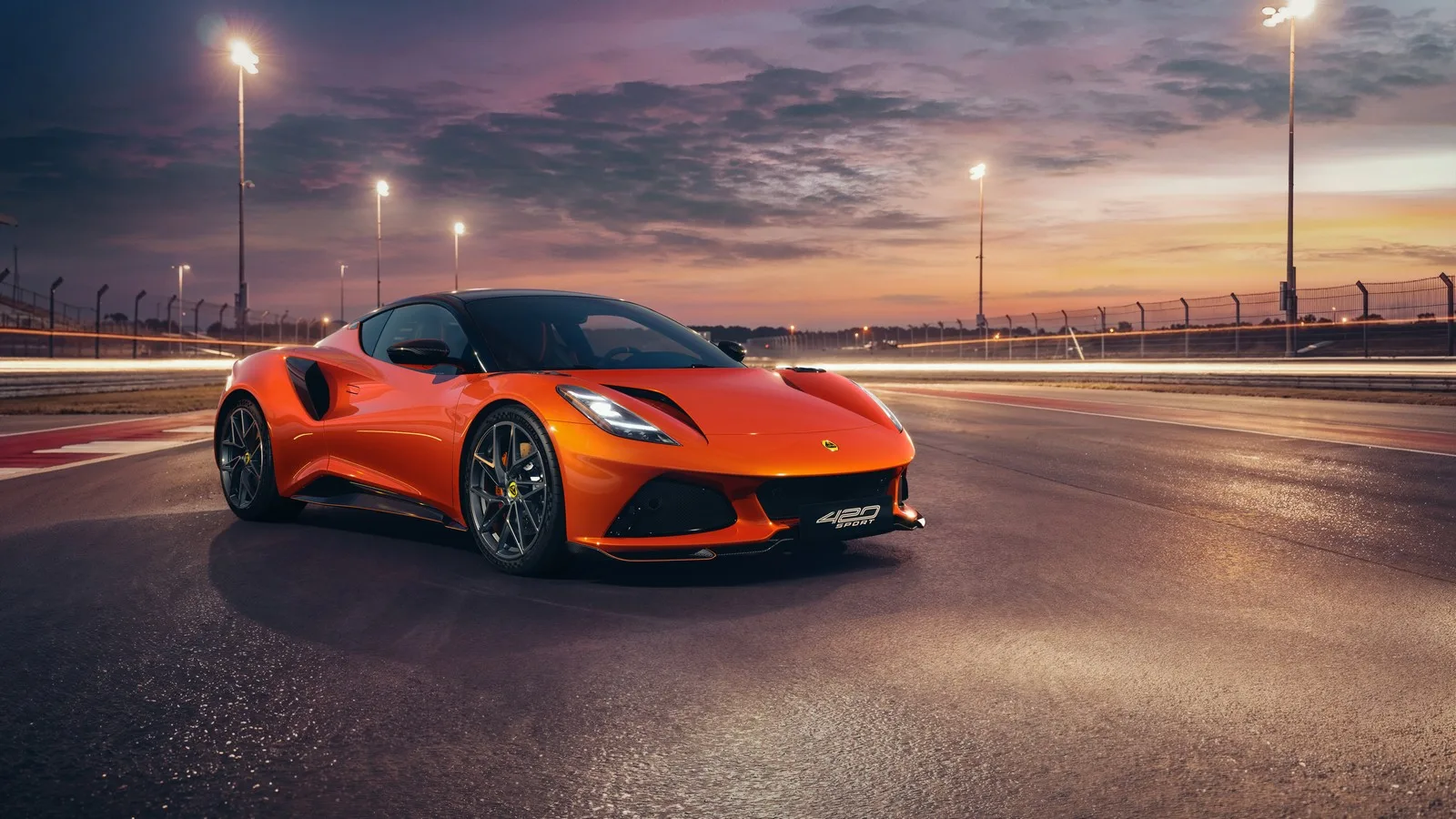 Lotus Emira Sport