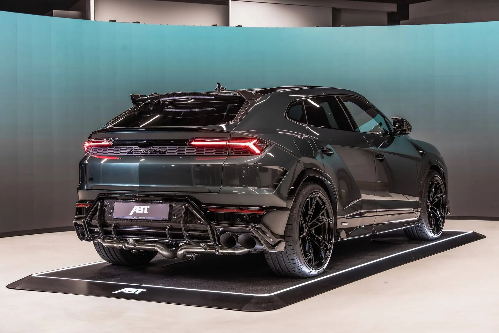 ABT Sportsline Lamborghini Urus SE