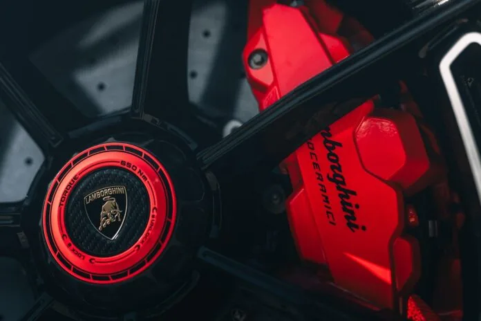 Lamborghini Fenomeno Roadster V Hybrid x