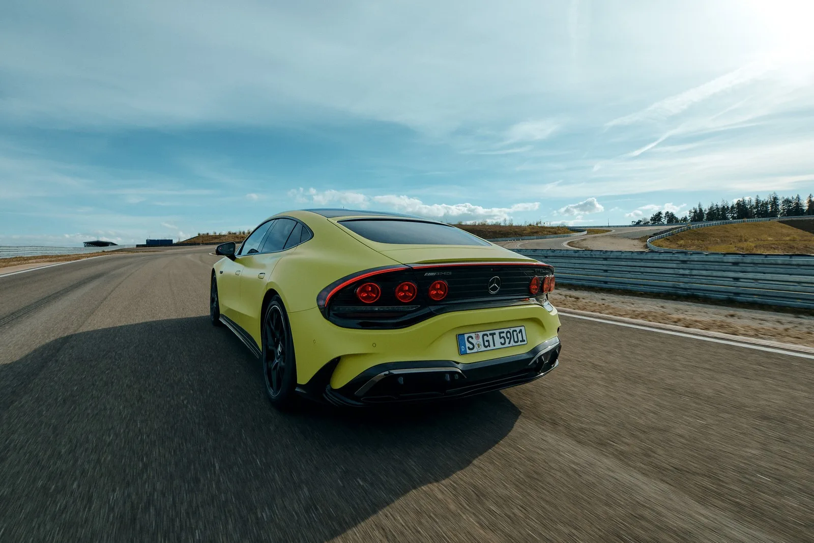 Mercedes AMG GT GT Tuerer Coupe