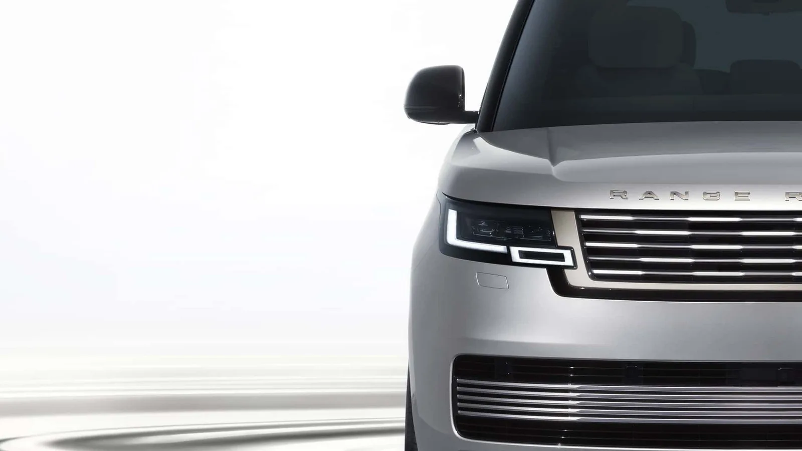 Range Rover SV Ultra Luxus SUV