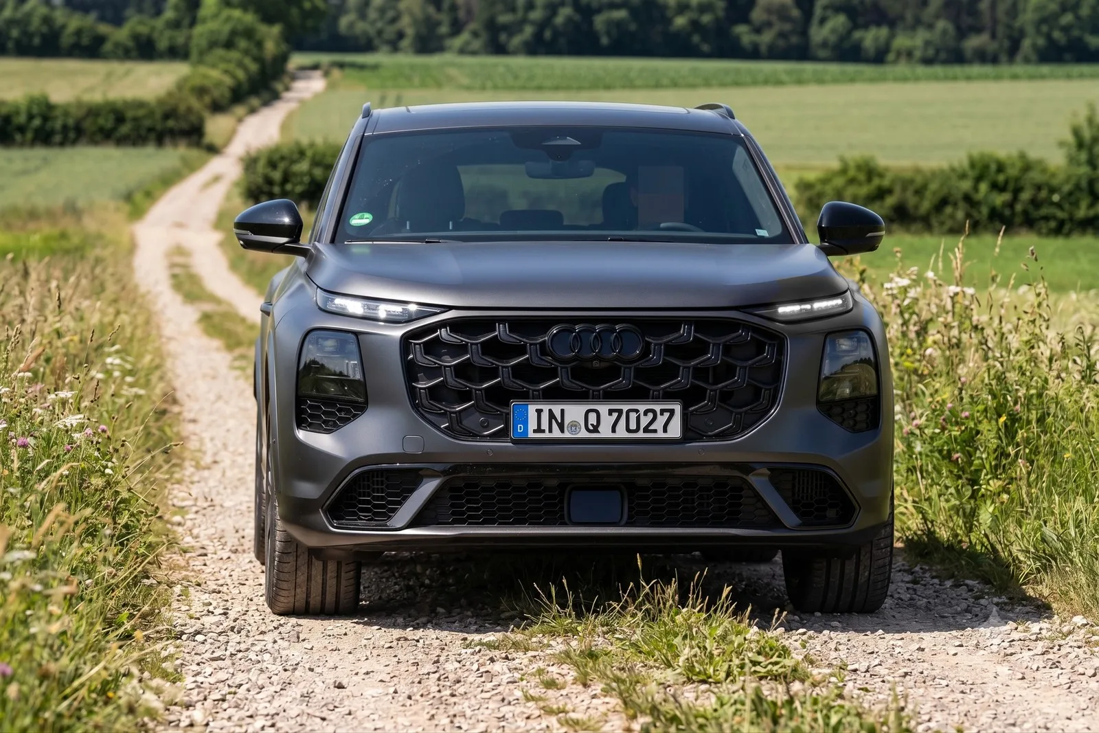 AUDI Q SUV Rendering Teaser