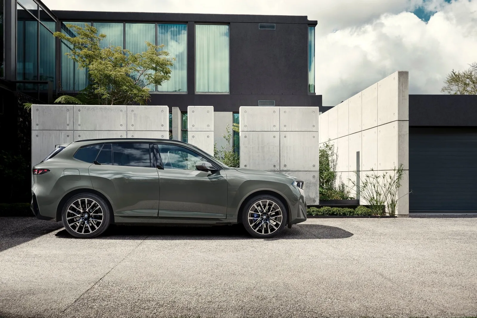 BMW iX G M Sport Grey Pine Elektro X BEV