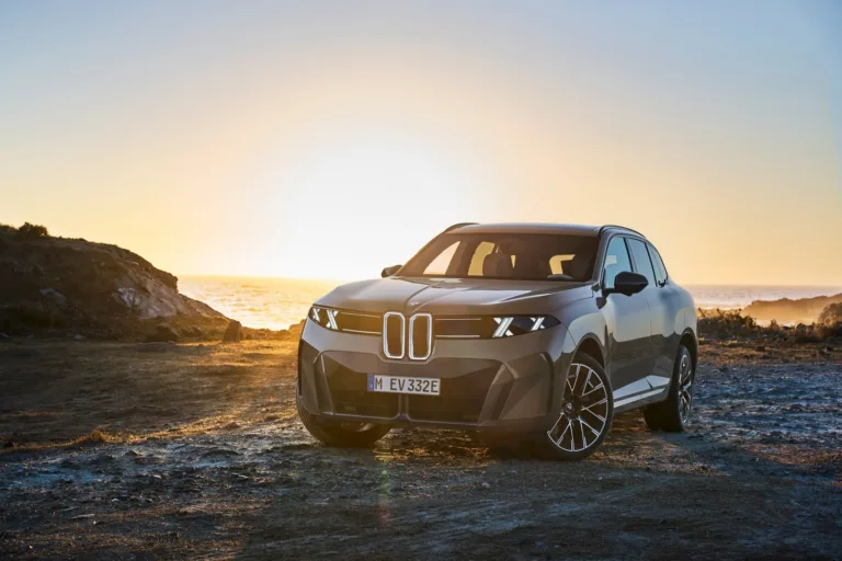 BMW iX G M Sport Grey Pine Elektro X BEV