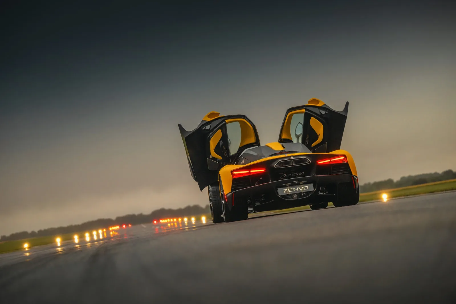 Zenvo Aurora Tur Hypercar