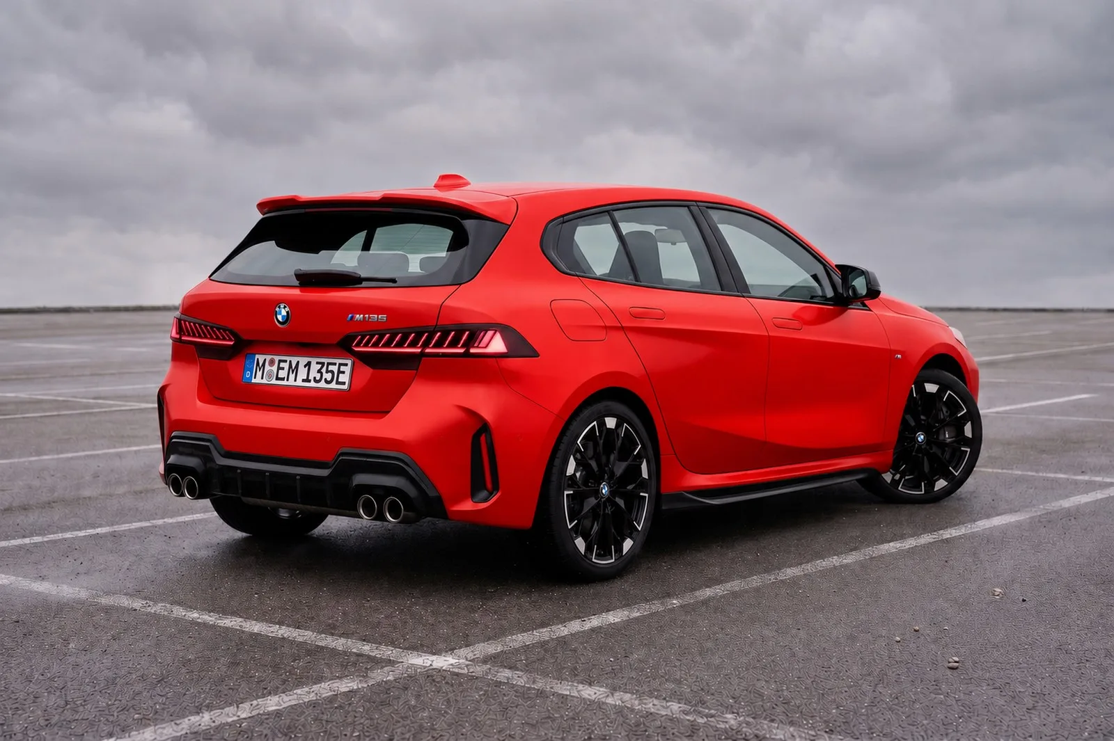 BMW er F LCI Rendering Facelift