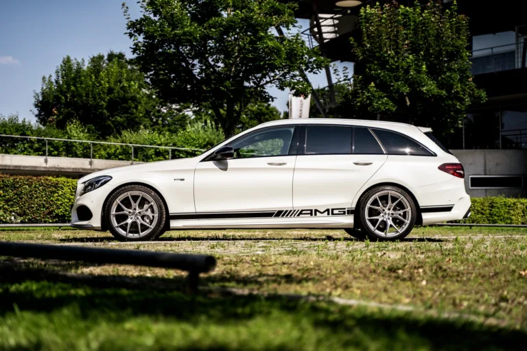 Mercedes-AMG C 43 S205: Tuning Executiv de 367 CP