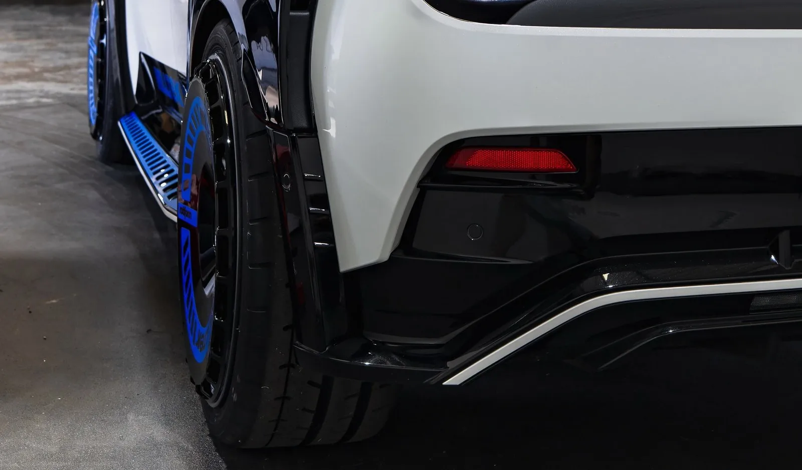 Milltek Renault E Tech Alpine A Wide Body Kit