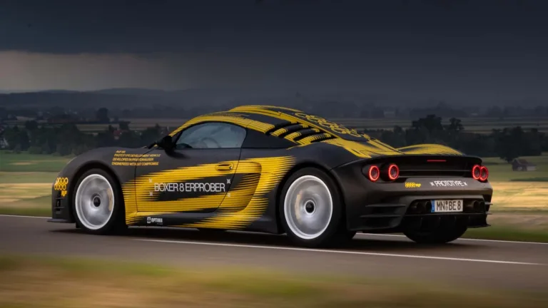 Ruf B8 Erprober: 1,000 HP Flat-8 Twin-Turbo Beast