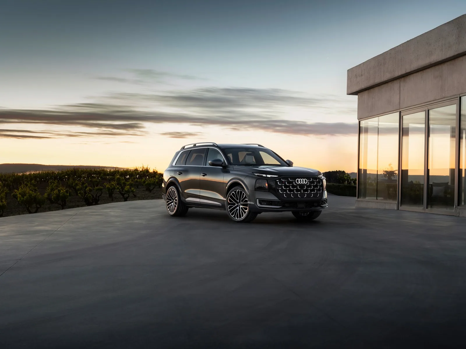 Audi SQ Luxus SUV V