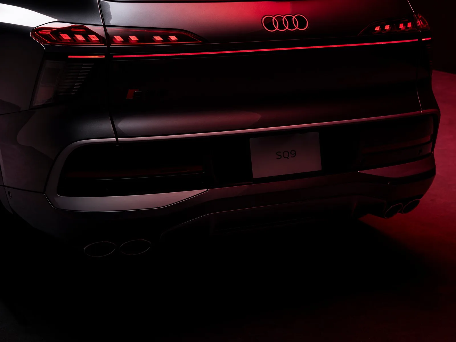 Audi SQ Luxus SUV V