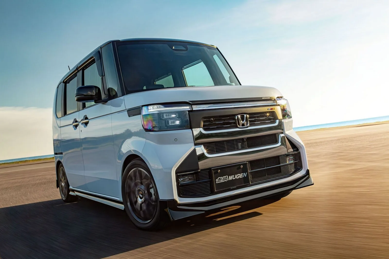Mugen Honda N Box mit Tuning