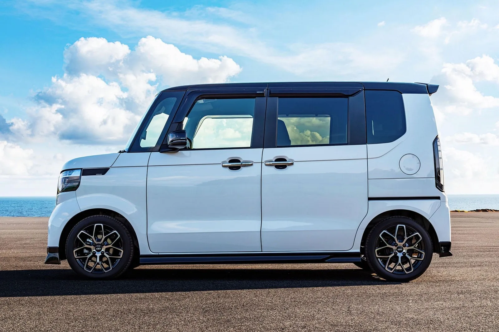 Mugen Honda N Box mit Tuning