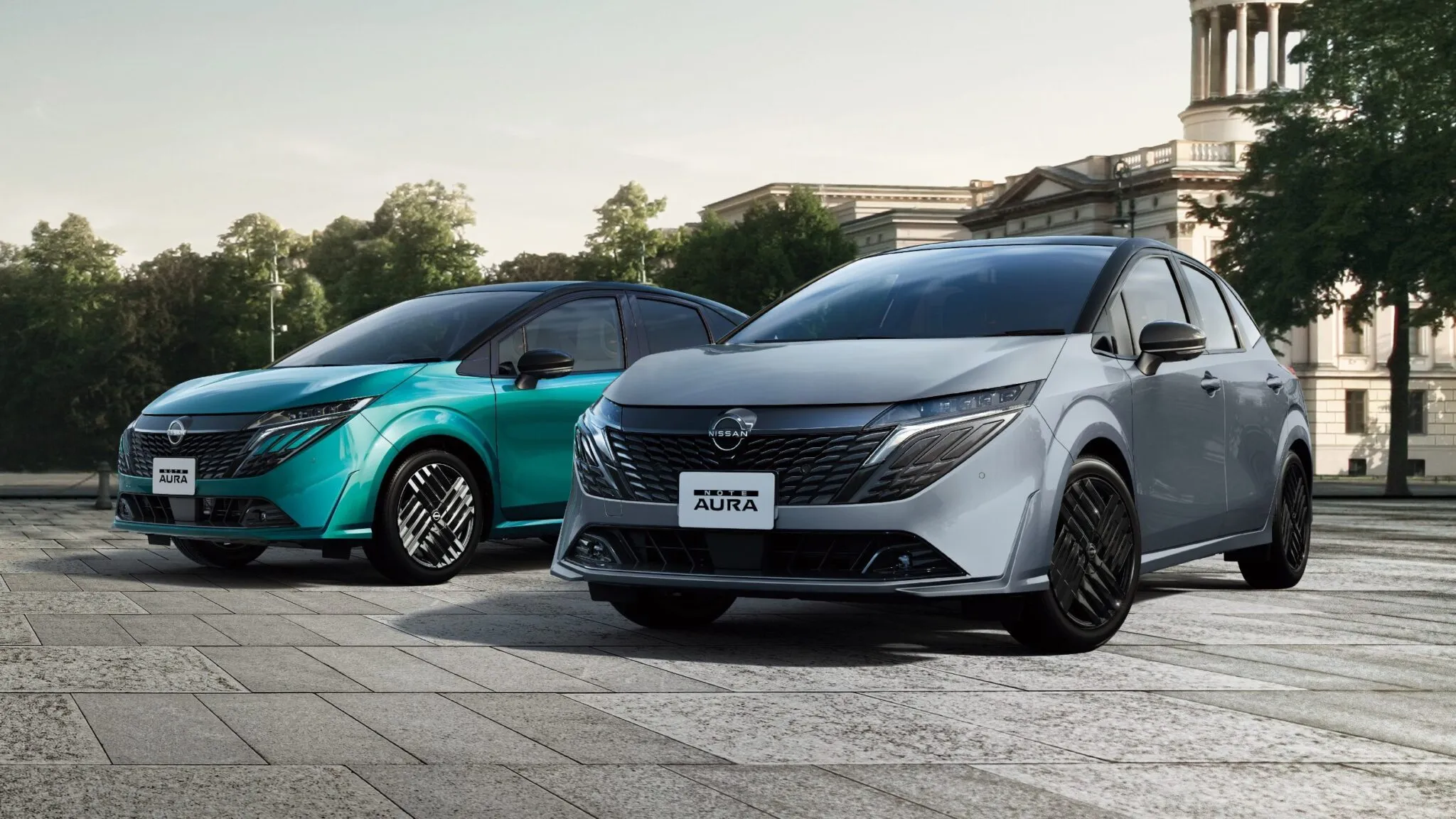 Nisan Note Aura Black Edition