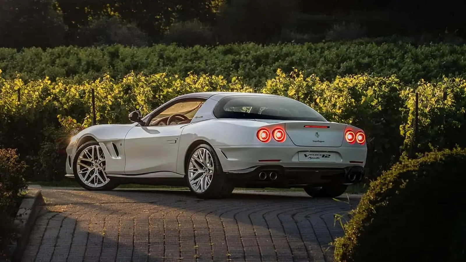 Touring Superleggera Veloce Aperta Ferrari Restomod