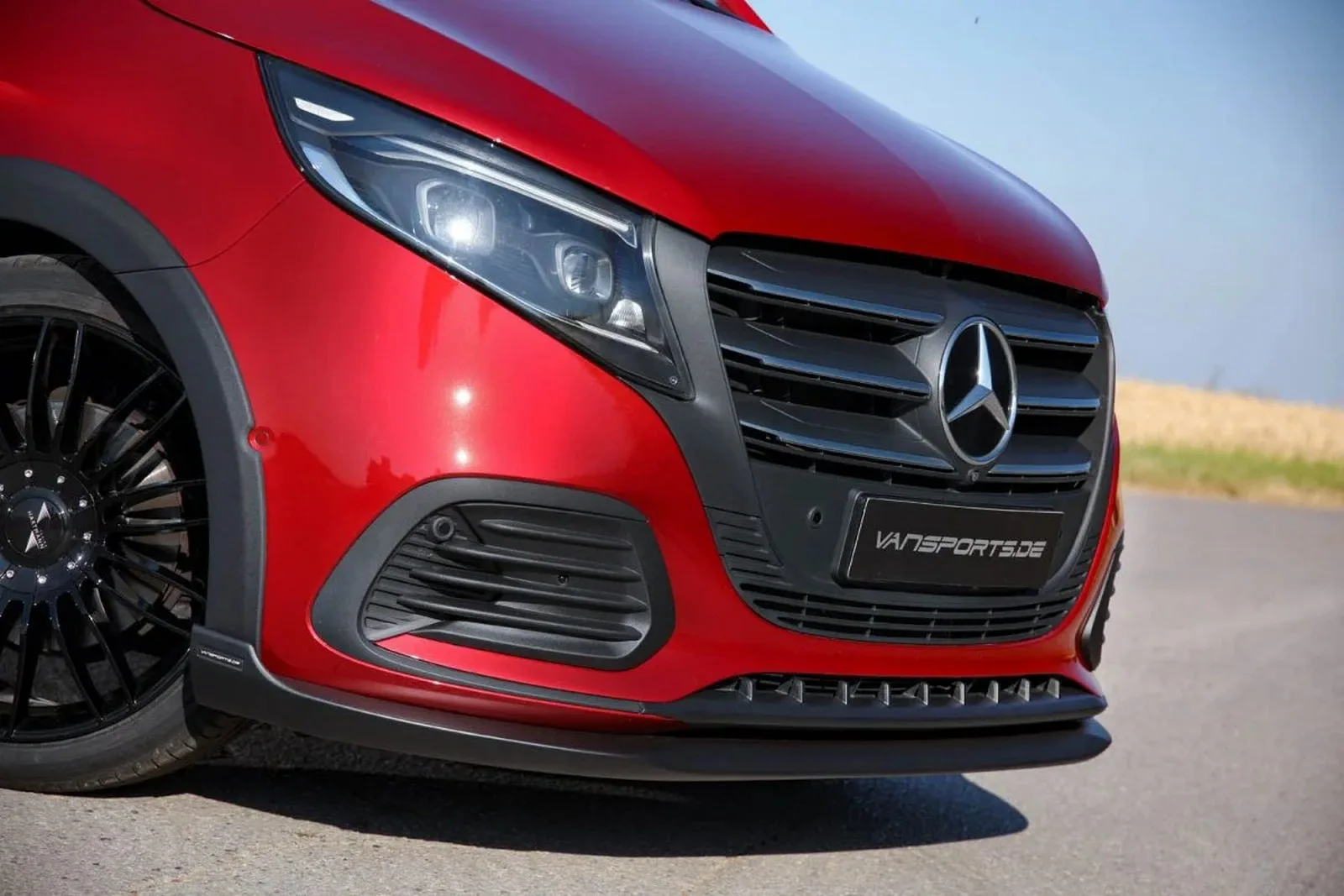 Vansports Mercedes Benz Vito CDI × VP Spirit