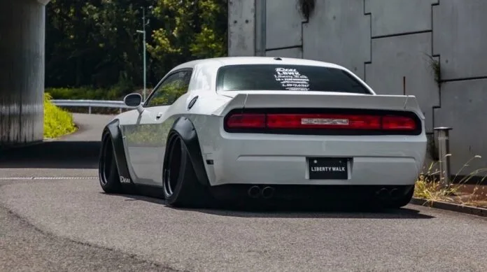 Dodge Challenger Liberty Walk Widebody Tuning x