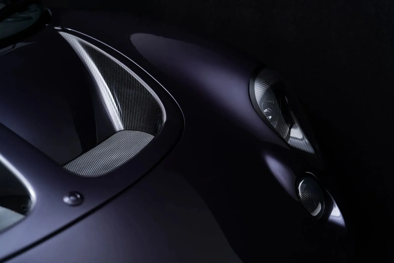 Lotus Elise VHPK Restomod Analogue Automotive