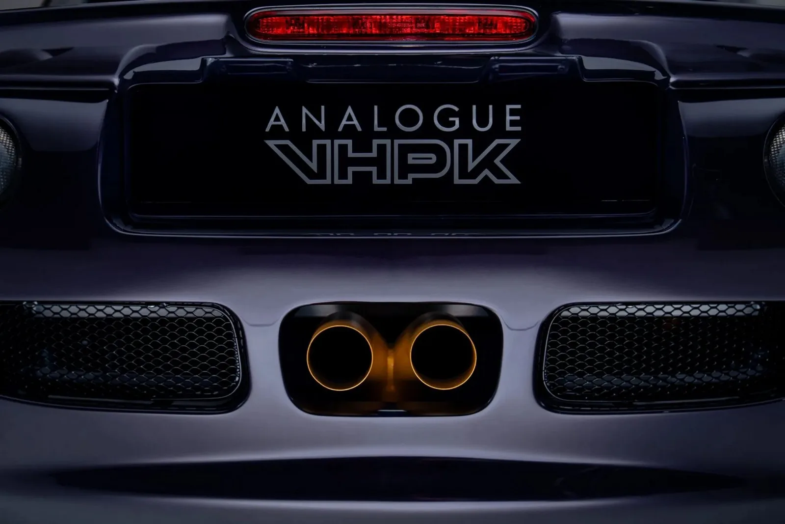 Lotus Elise VHPK Restomod Analogue Automotive