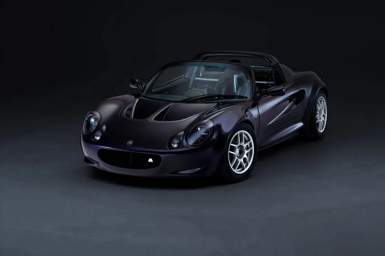 Lotus Elise VHPK Restomod Analogue Automotive